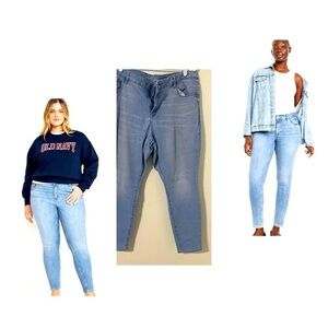 Old Navy Women’s Mid-Rise Rockstar Jeans Plus Size 18 Stretch Skinny Light Wash